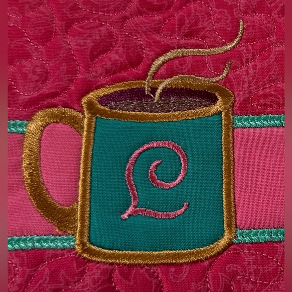 Hand Made Coffee Mug Rug /Coaster Monogrammed with the Letter L - Picture 4 of 6